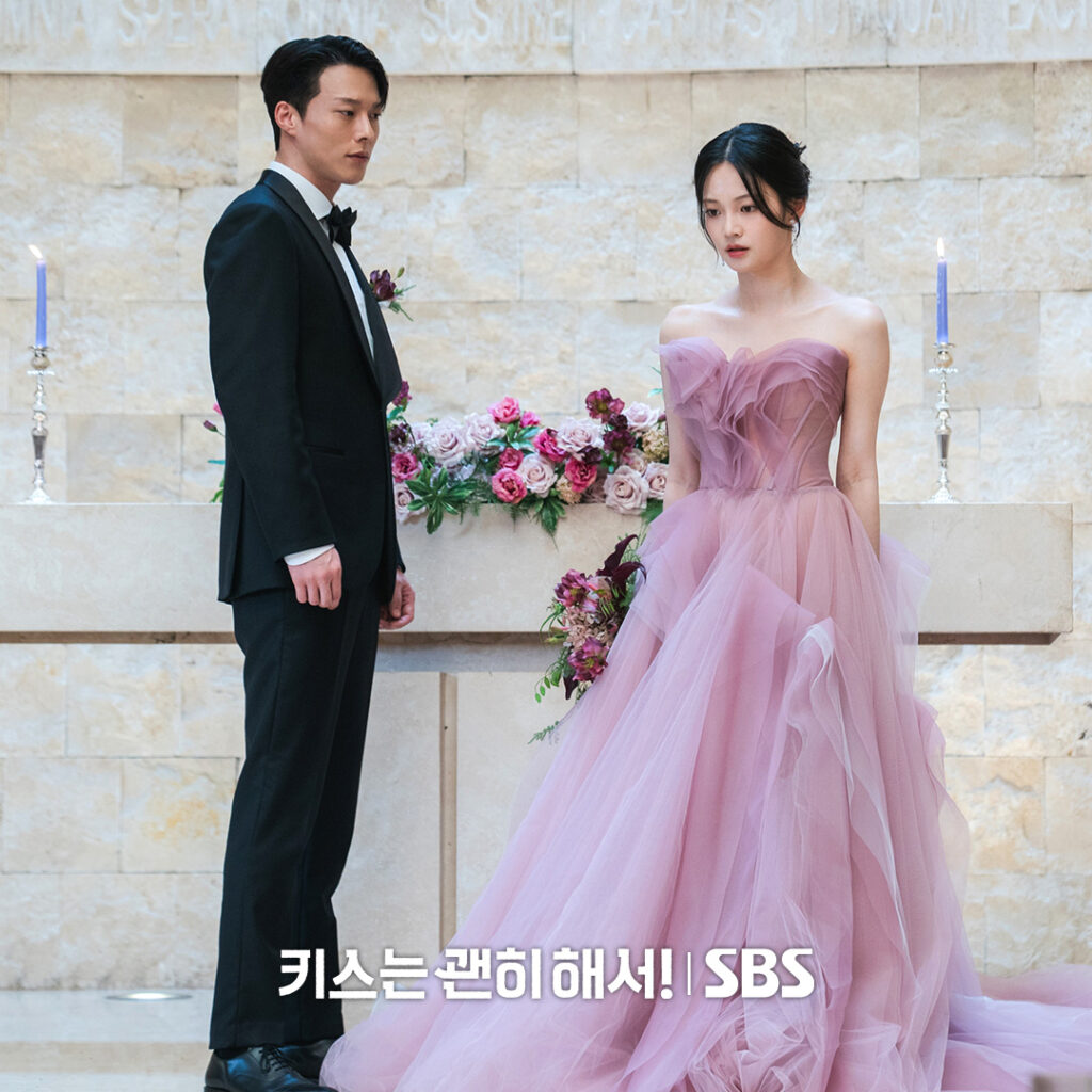 ダイナマイトキスの公式画像